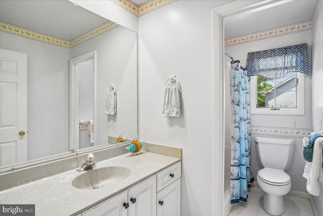 126 NAOMI DR, Ocean View, DE 19970