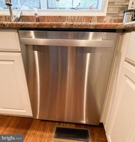 126 NAOMI DR, Ocean View, DE 19970