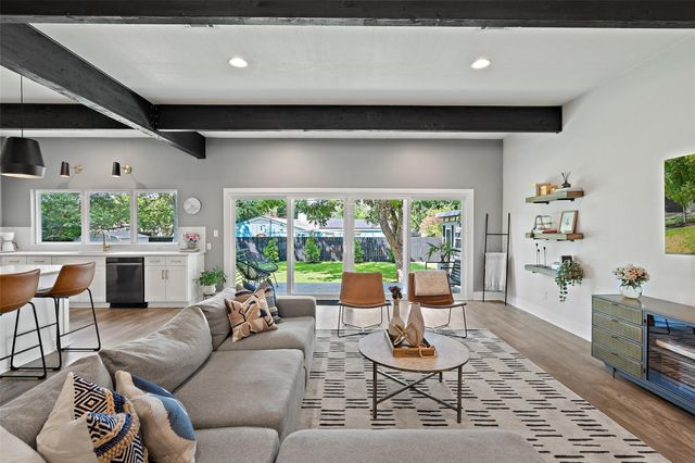 5721 Louise LN, Austin, TX 78757