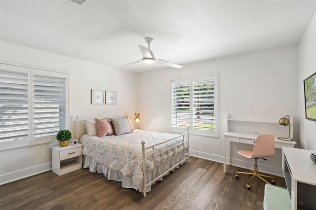 5721 Louise LN, Austin, TX 78757