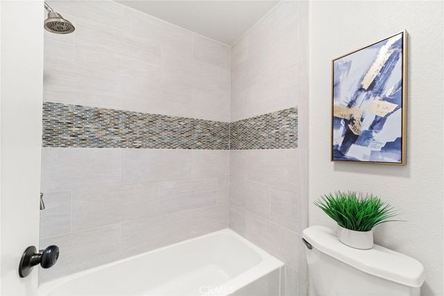 2774 Pine Creek Circle, Fullerton, CA 92835