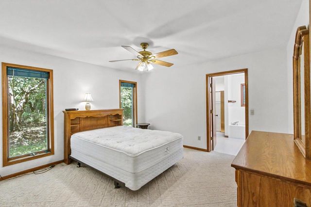S3660 N Bent Tree Drive, Baraboo, WI 53913