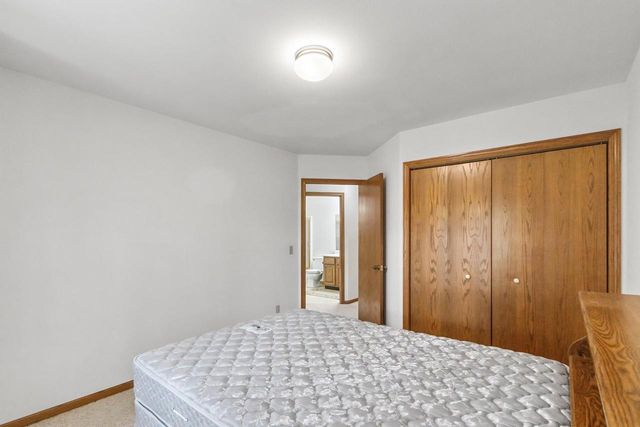 S3660 N Bent Tree Drive, Baraboo, WI 53913