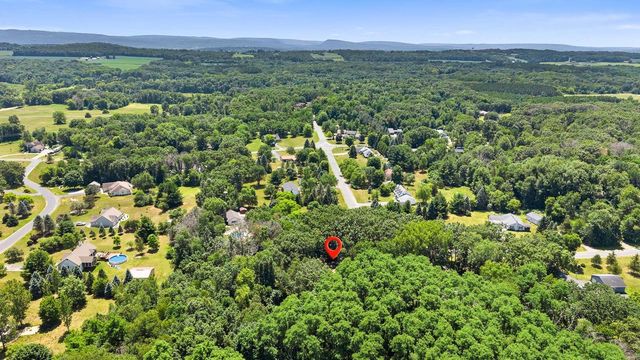 S3660 N Bent Tree Drive, Baraboo, WI 53913