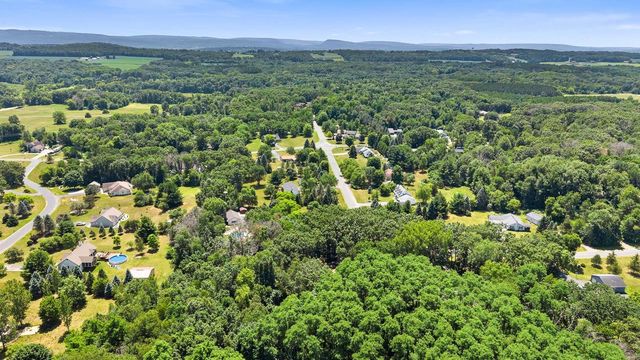 S3660 N Bent Tree Drive, Baraboo, WI 53913