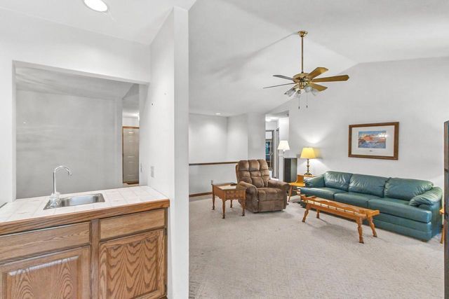 S3660 N Bent Tree Drive, Baraboo, WI 53913