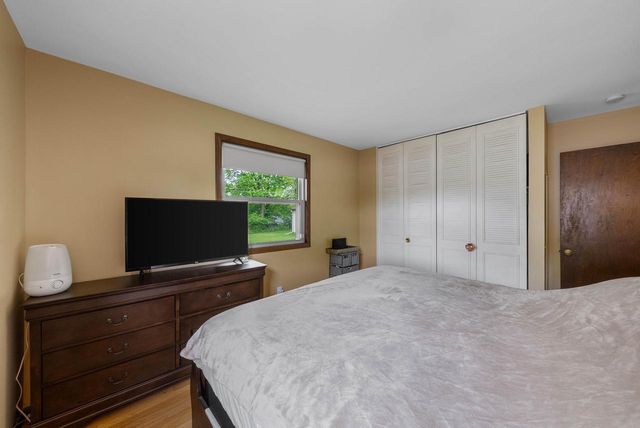 12012 W Florist AVENUE, Milwaukee, WI 53225