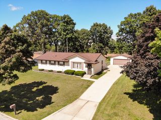 12012 W Florist AVENUE, Milwaukee, WI 53225