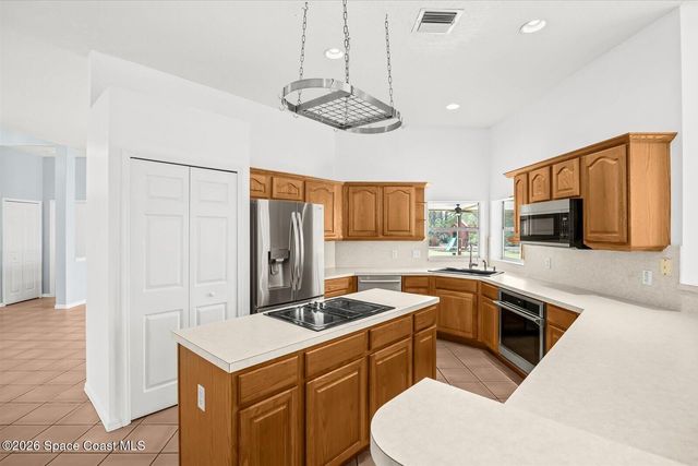 4691 Mooney Lane, Grant, FL 32949