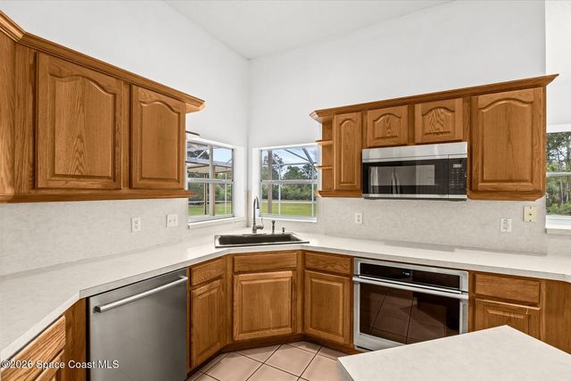 4691 Mooney Lane, Grant, FL 32949