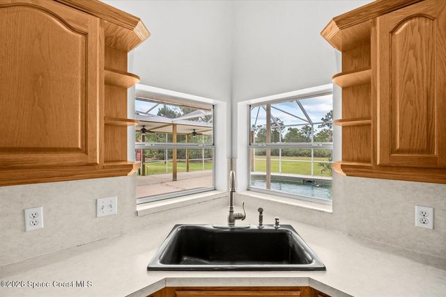 4691 Mooney Lane, Grant, FL 32949