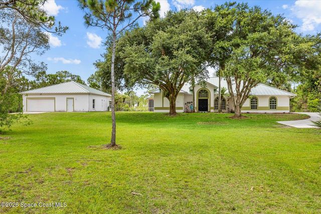 4691 Mooney Lane, Grant, FL 32949