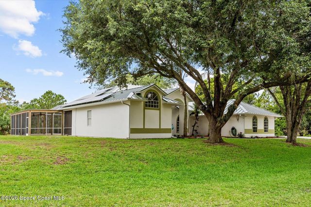 4691 Mooney Lane, Grant, FL 32949