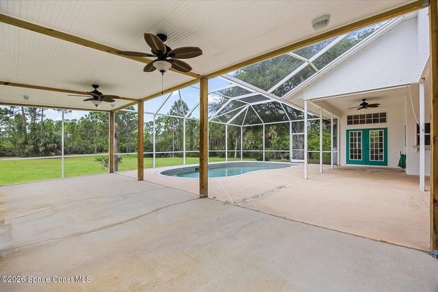 4691 Mooney Lane, Grant, FL 32949