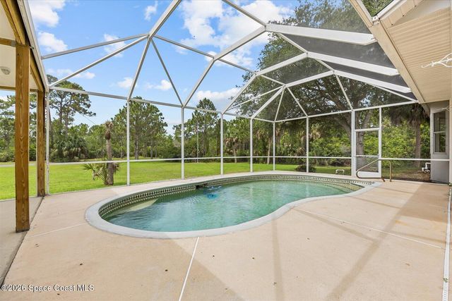 4691 Mooney Lane, Grant, FL 32949
