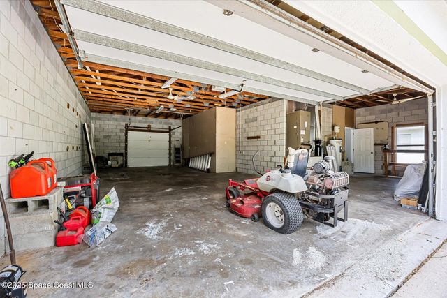 4691 Mooney Lane, Grant, FL 32949