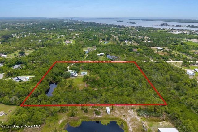 4691 Mooney Lane, Grant, FL 32949