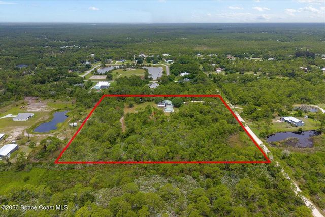 4691 Mooney Lane, Grant, FL 32949