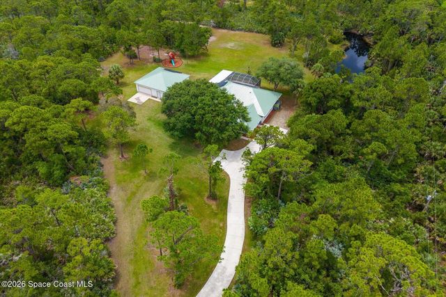 4691 Mooney Lane, Grant, FL 32949