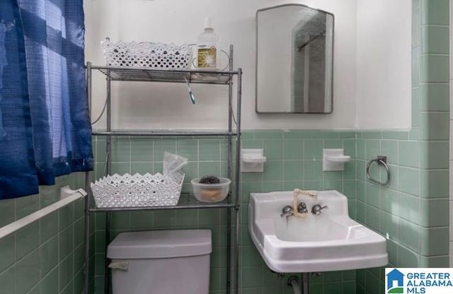 3730 LOOP ROAD, Tuscaloosa, AL 35404