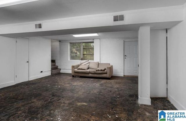 3730 LOOP ROAD, Tuscaloosa, AL 35404