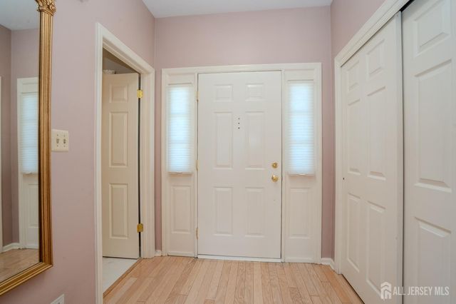 14 holohan Drive, Plainsboro, NJ 08536