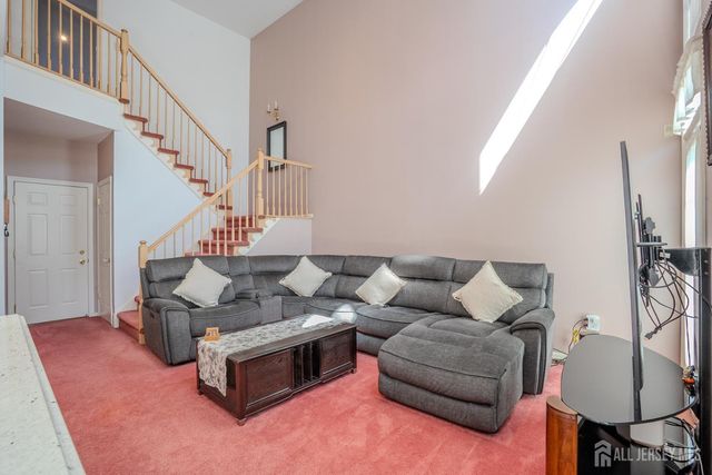 14 holohan Drive, Plainsboro, NJ 08536