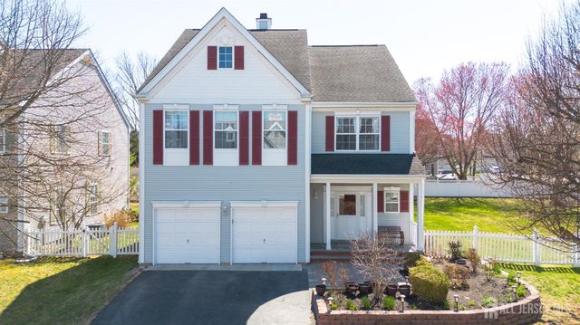 14 holohan Drive, Plainsboro, NJ 08536