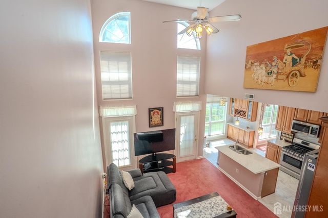 14 holohan Drive, Plainsboro, NJ 08536