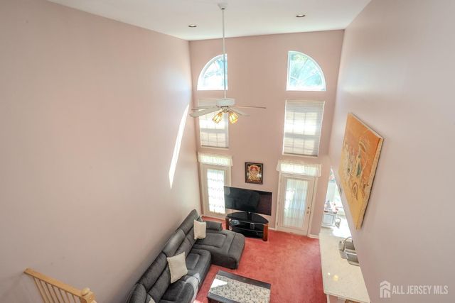 14 holohan Drive, Plainsboro, NJ 08536