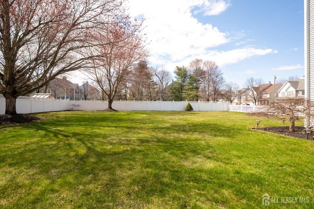 14 holohan Drive, Plainsboro, NJ 08536