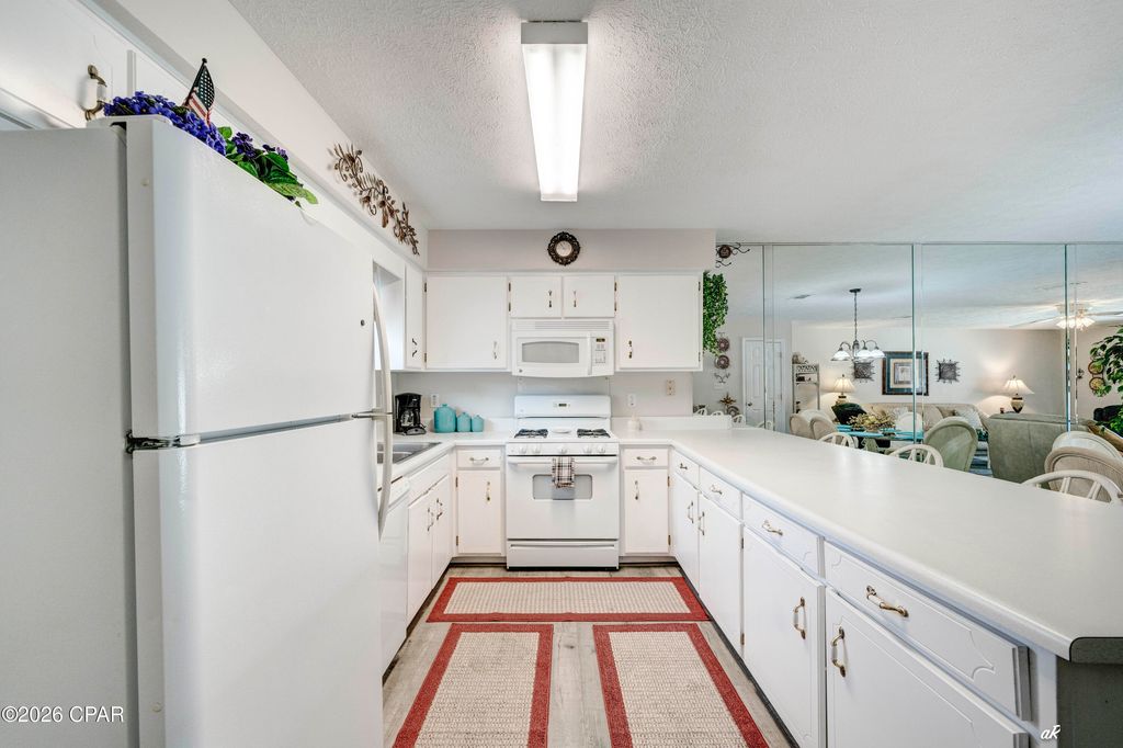 Image 11 of property listing at 223 Grande Island Boulevard, Panama City Beach, FL 32407