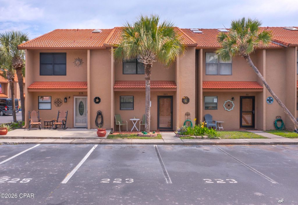 Image 31 of property listing at 223 Grande Island Boulevard, Panama City Beach, FL 32407