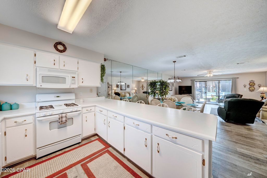 Image 9 of property listing at 223 Grande Island Boulevard, Panama City Beach, FL 32407