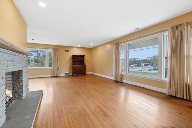 114 Calhoun St, Smithville, TN 37166