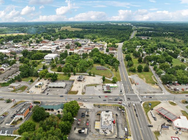 114 Calhoun St, Smithville, TN 37166