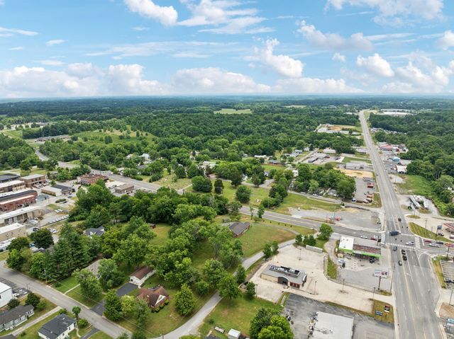 114 Calhoun St, Smithville, TN 37166