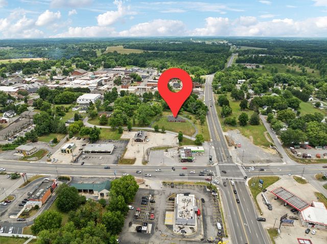 114 Calhoun St, Smithville, TN 37166