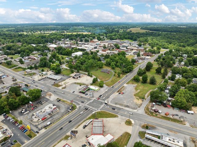 114 Calhoun St, Smithville, TN 37166