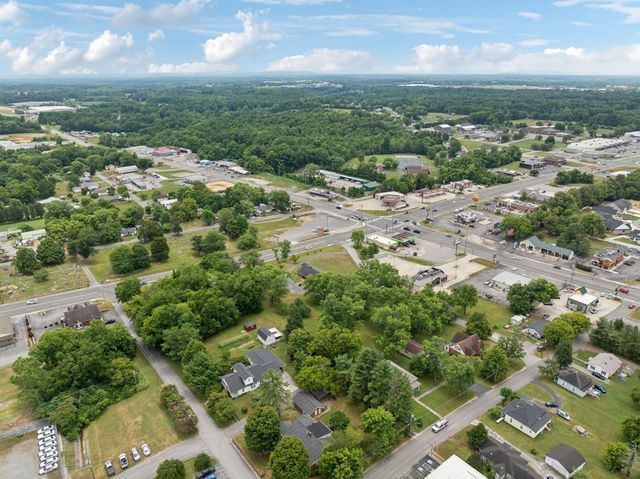 114 Calhoun St, Smithville, TN 37166