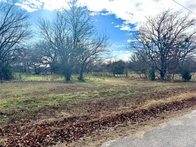 108 N Agnew Street, Boyd, TX 76023