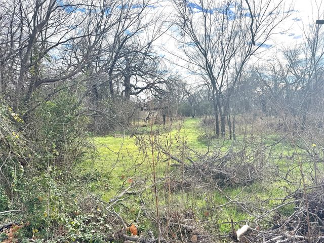 108 N Agnew Street, Boyd, TX 76023