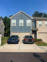6631 Wyndall Drive, Douglasville, GA 30135
