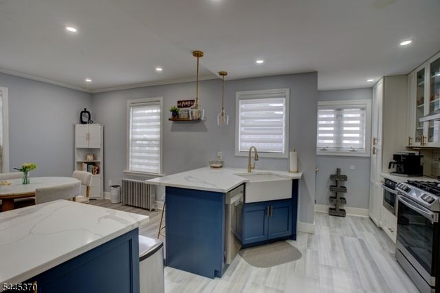 6 Grove St, Bloomfield Twp., NJ 07003