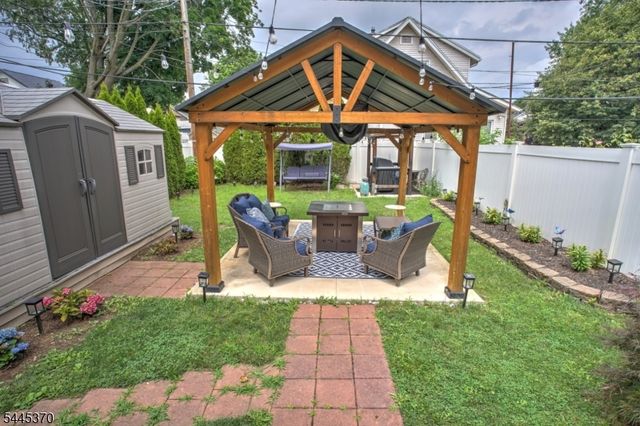 6 Grove St, Bloomfield Twp., NJ 07003