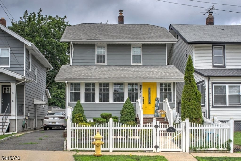 6 Grove St, Bloomfield Twp., NJ 07003
