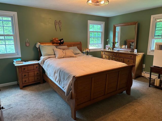 87 Bayberry Lane, Westfield, MA 01085