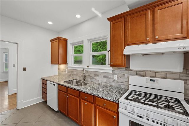 321 Mcdowell Road, Lexington, KY 40502