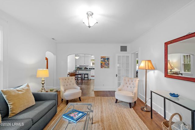 513 Ribaut Road, Beaufort, SC 29902