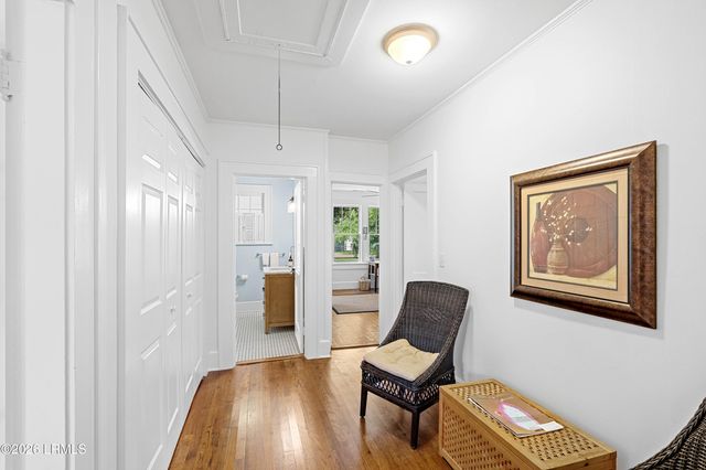 513 Ribaut Road, Beaufort, SC 29902